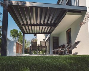 J’ai décidé d’installer une pergola bioclimatique chez moi