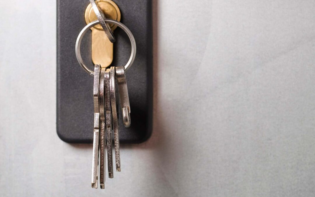 7 Astuces pour Réparer une Serrure Coincée Sans Appeler un Serrurier