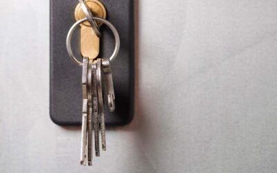 7 Astuces pour Réparer une Serrure Coincée Sans Appeler un Serrurier